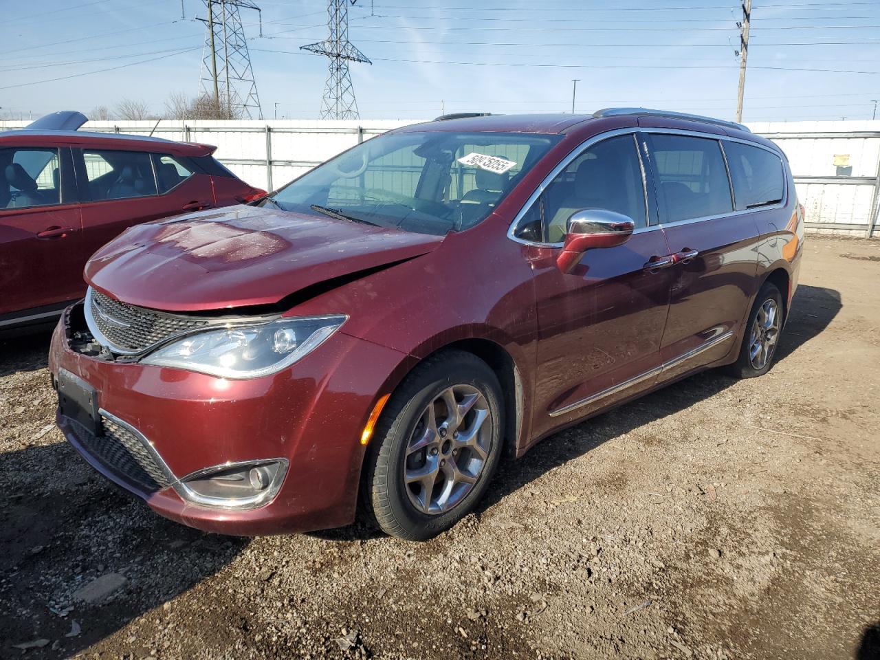 2017 CHRYSLER PACIFICA L