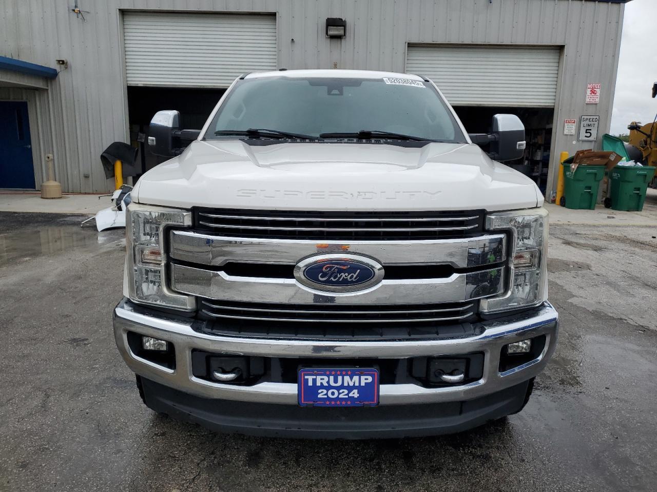 2017 FORD F250 SUPER - Image 5