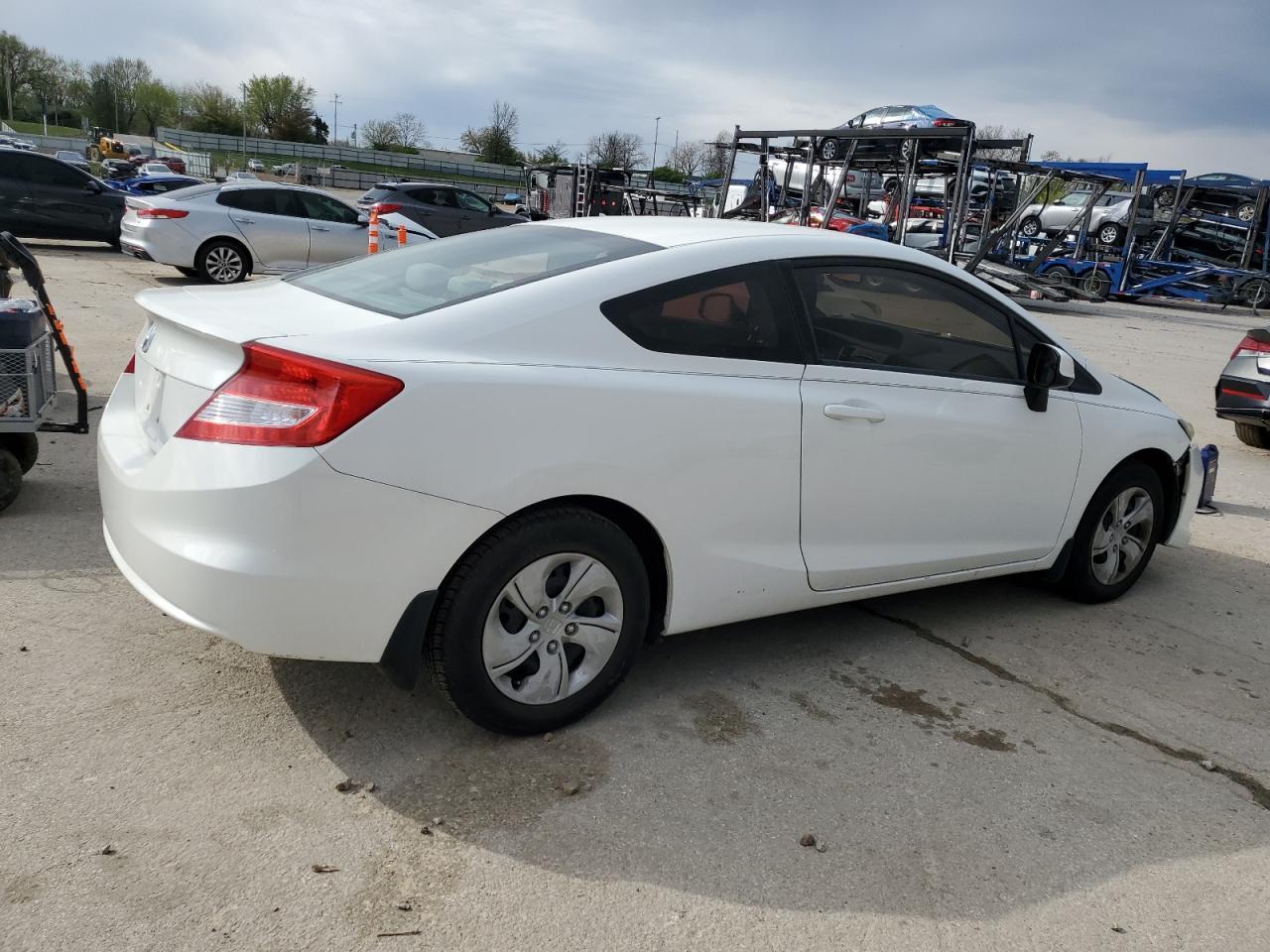 2013 HONDA CIVIC LX - Фото 3