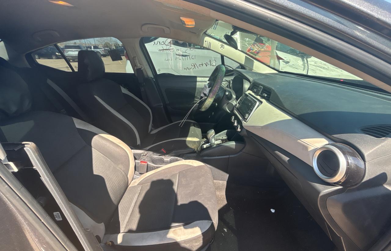 2021 NISSAN VERSA SV - Фото 5