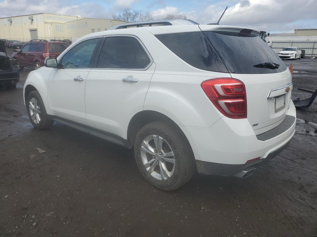 2016 CHEVROLET EQUINOX LT - Image 2