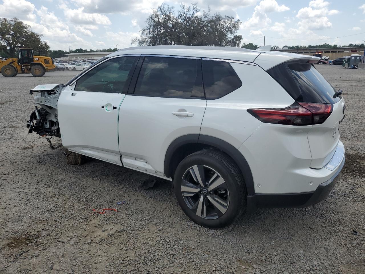 2024 NISSAN ROGUE SL - Фото 2