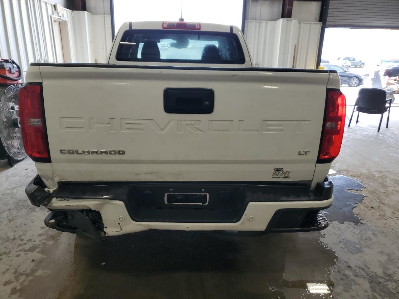 2022 CHEVROLET COLORADO L - Image 6