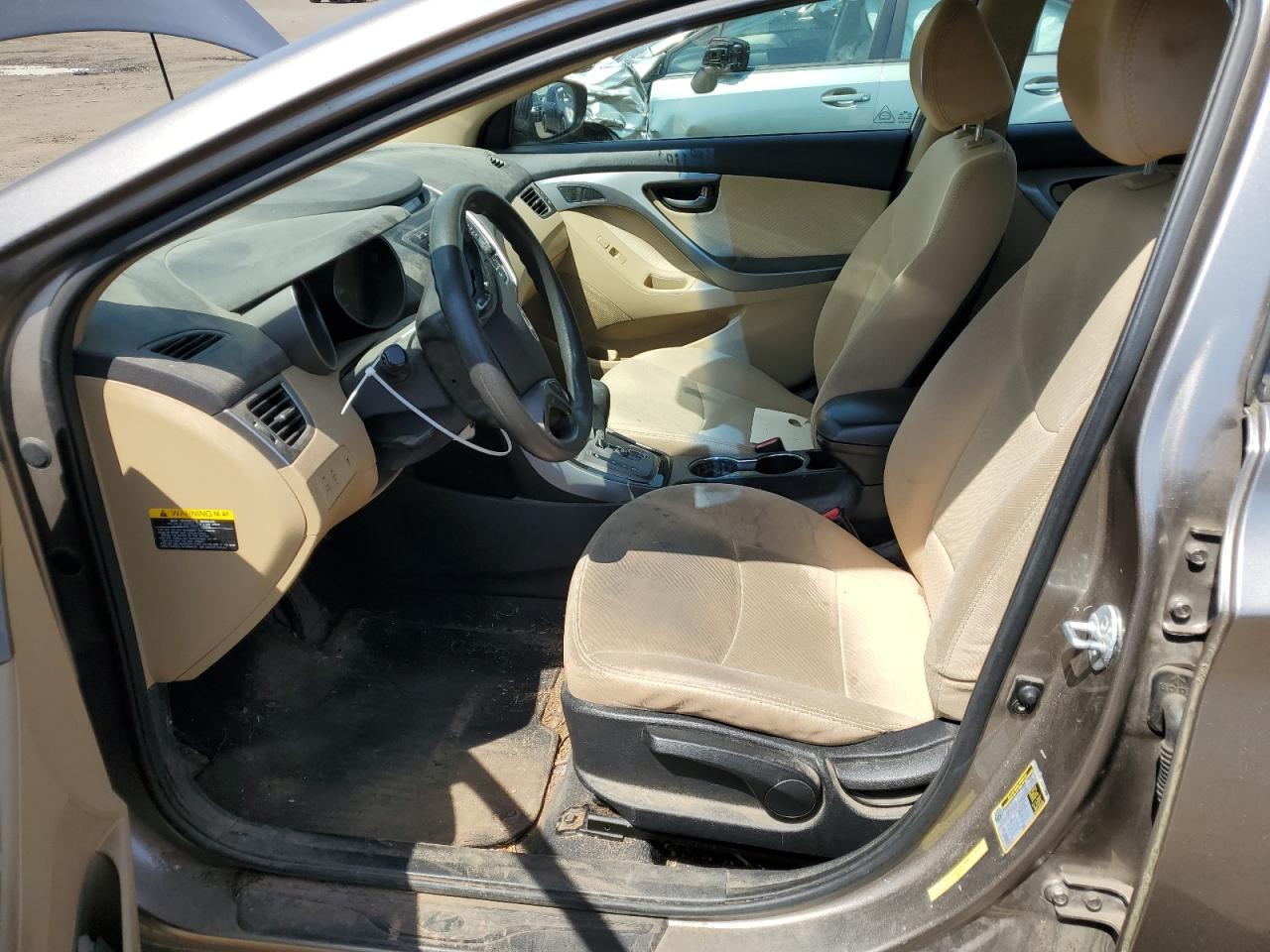 2013 HYUNDAI ELANTRA GL - Image 7