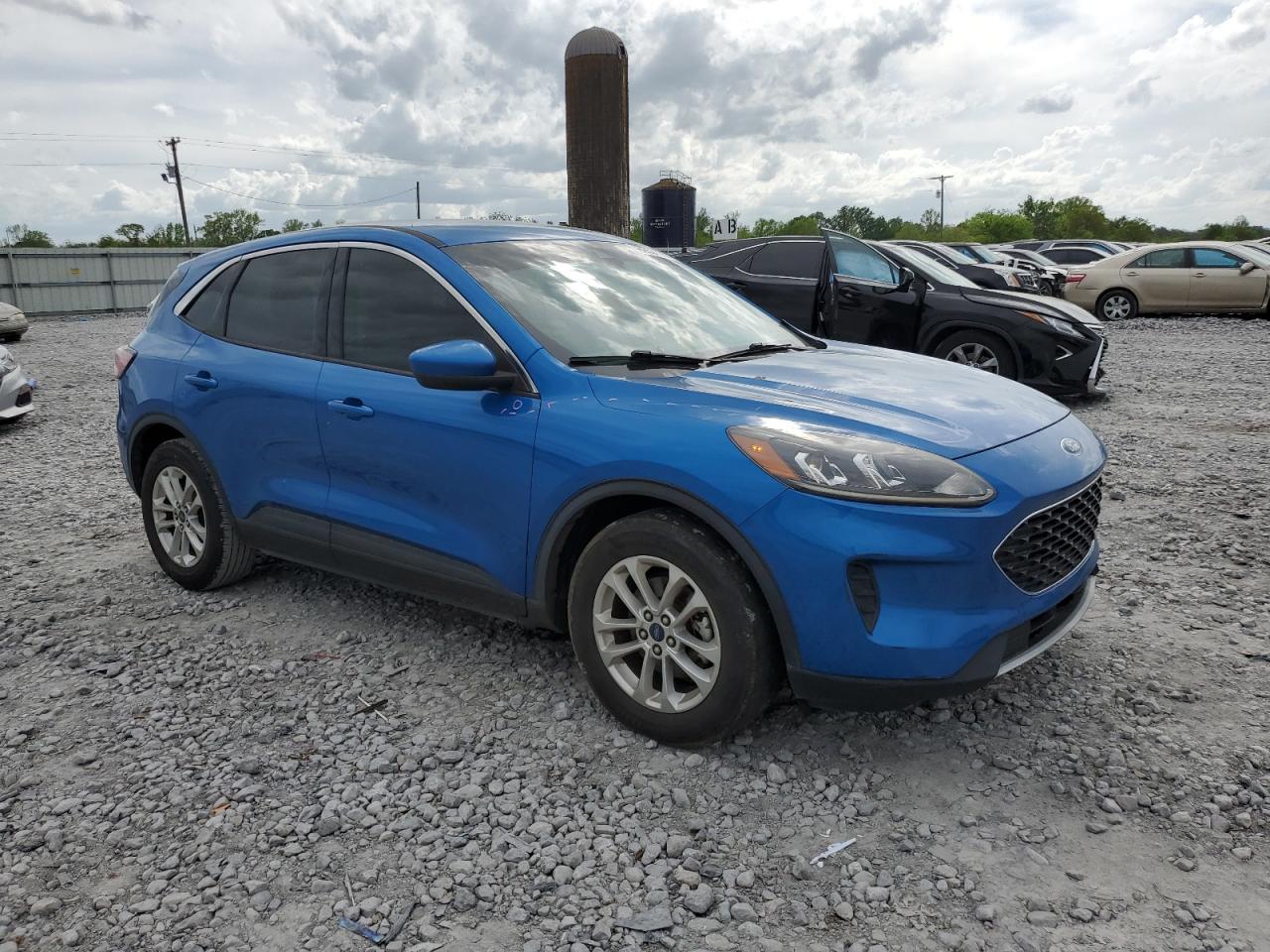 2020 FORD ESCAPE SE - Image 4