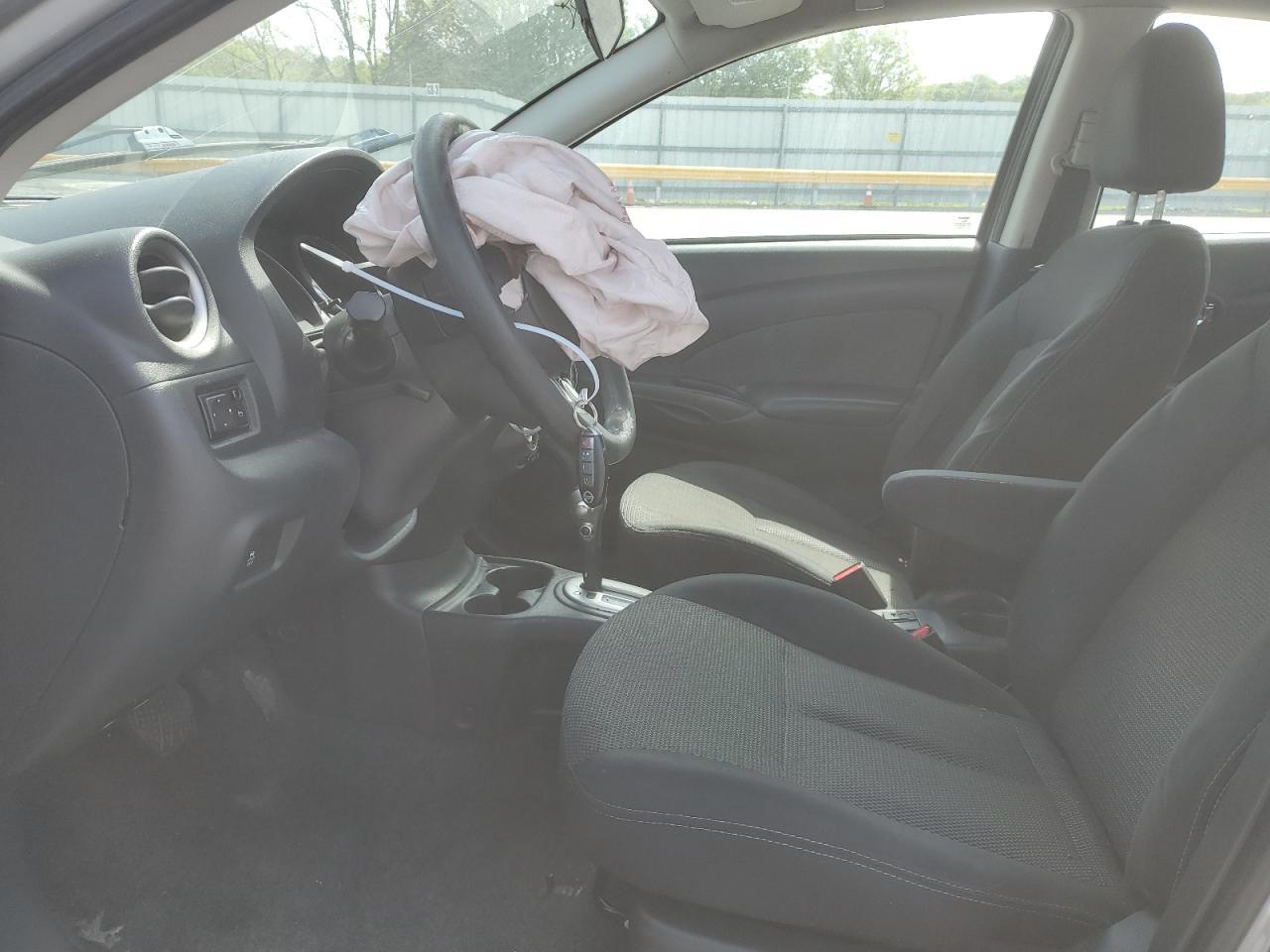 2014 NISSAN VERSA S - Фото 7