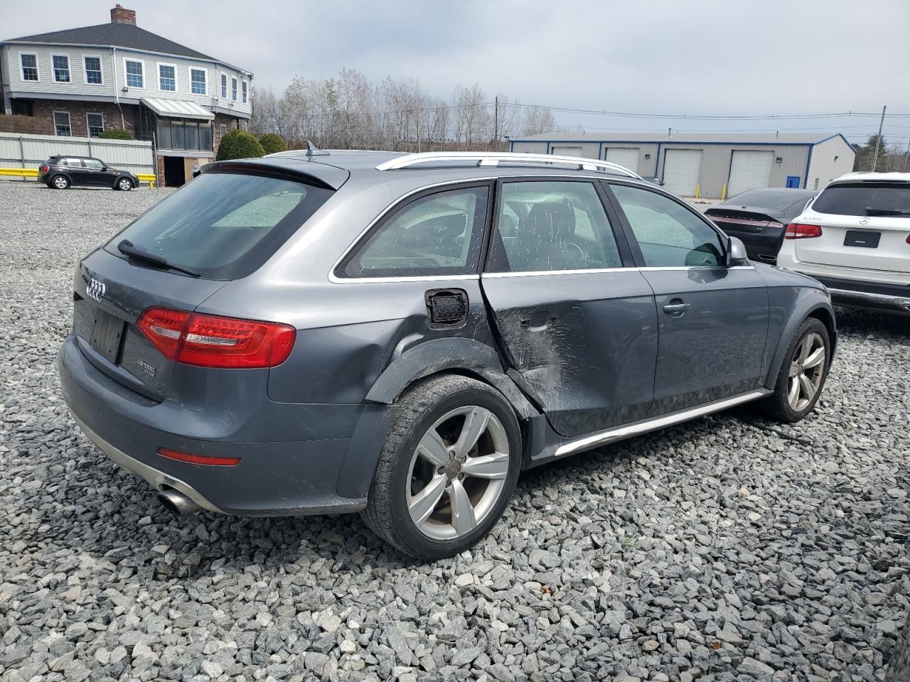 2013 AUDI A4 ALLROAD - Image 3