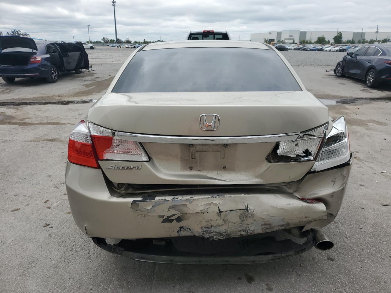 2014 HONDA ACCORD LX - Фото 6