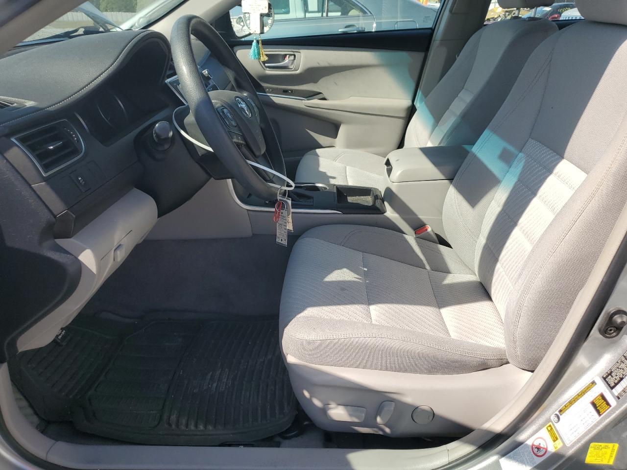 2017 TOYOTA CAMRY LE - Image 7