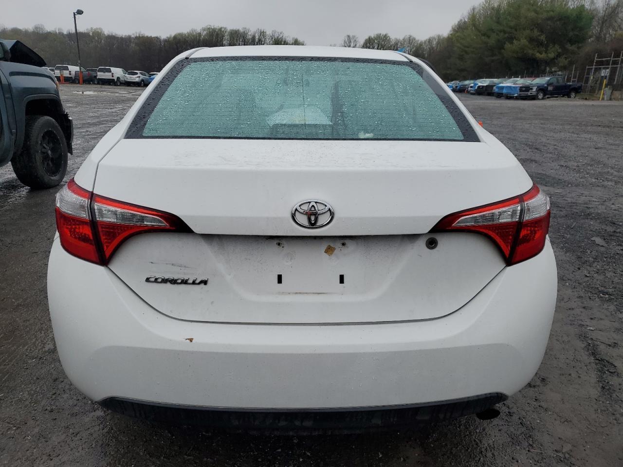 2014 TOYOTA COROLLA L - Image 6