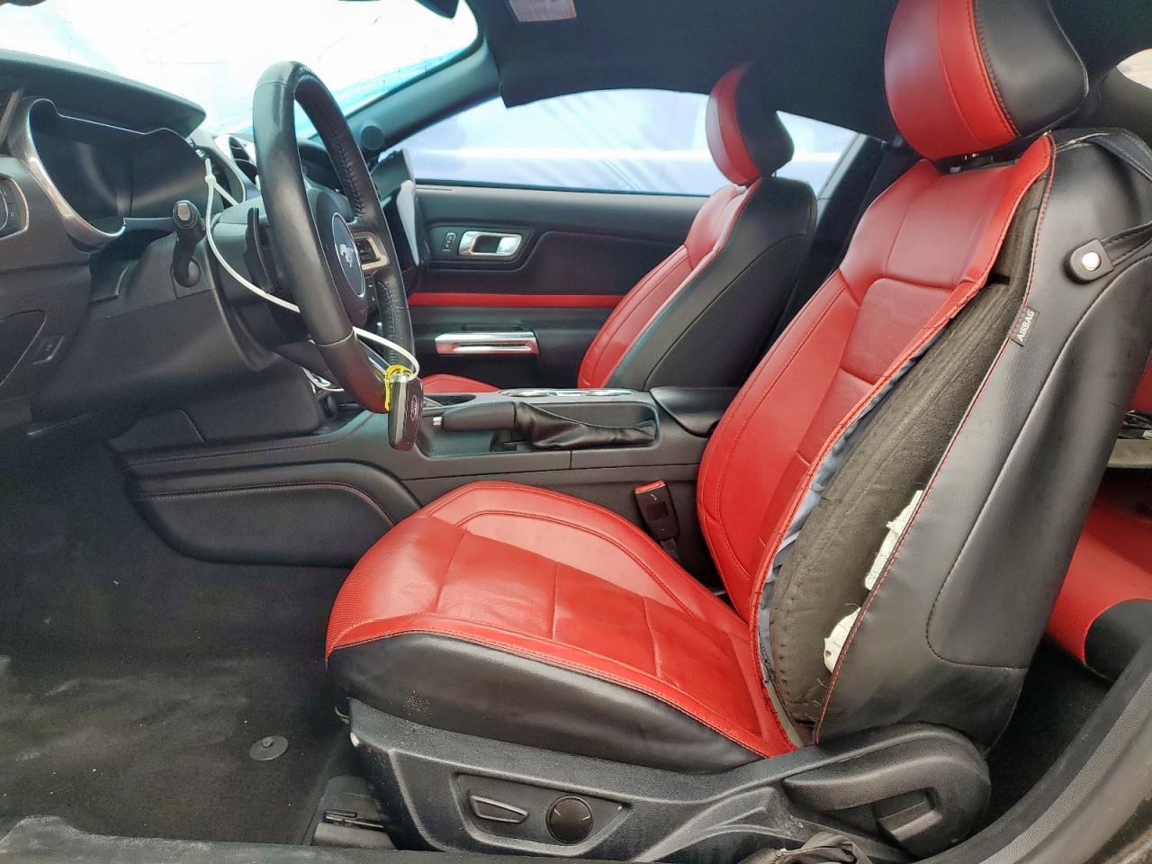 2021 FORD MUSTANG GT - Фото 7
