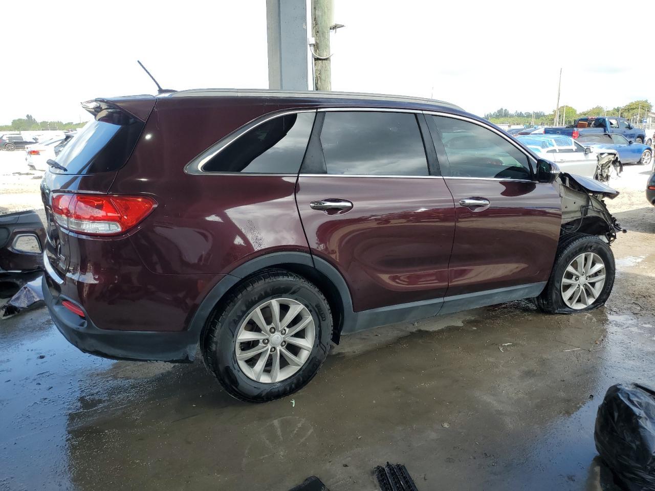 2017 KIA SORENTO LX - Фото 3