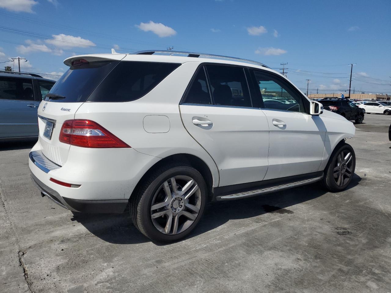 2015 MERCEDES-BENZ ML 350 4MA - Image 3