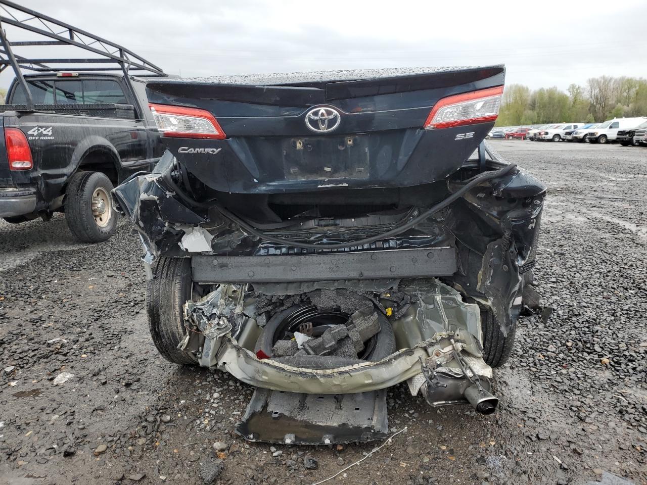 2014 TOYOTA CAMRY L - Image 6