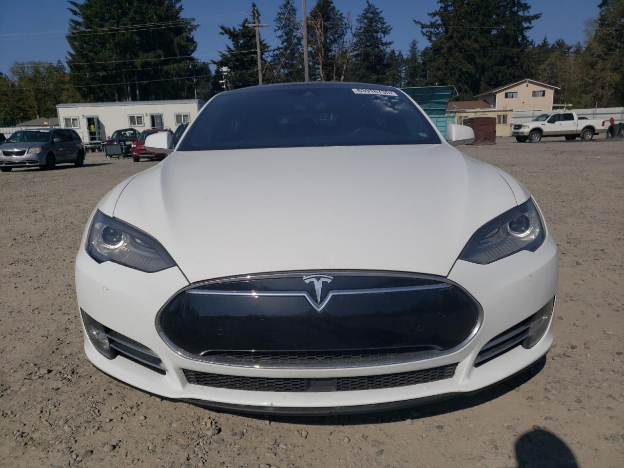 2015 TESLA MODEL S - Image 5