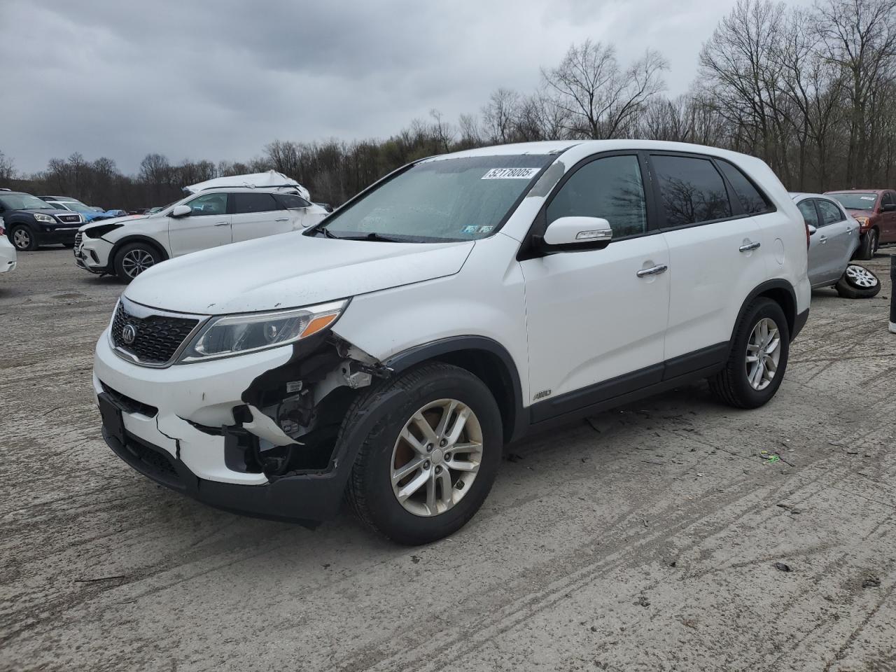 2015 KIA SORENTO LX