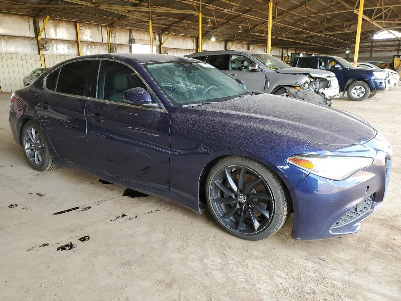 2017 ALFA ROMEO GIULIA - Фото 4