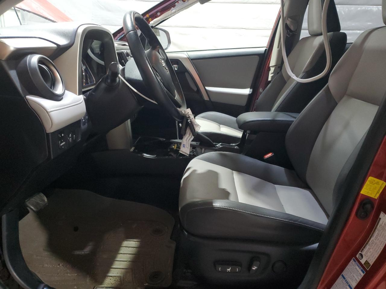2015 TOYOTA RAV4 LIMIT - Image 7