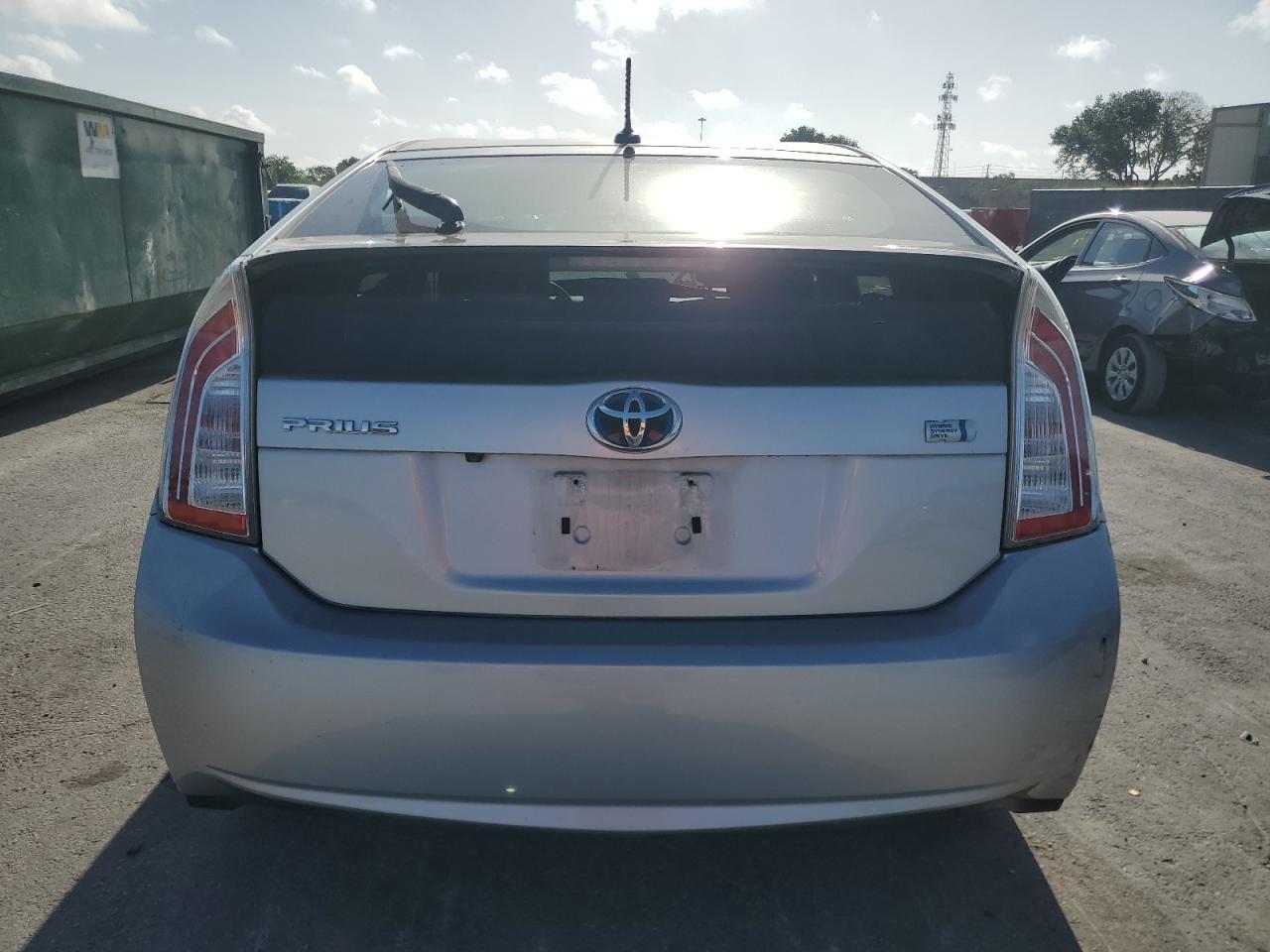 2013 TOYOTA PRIUS - Фото 6