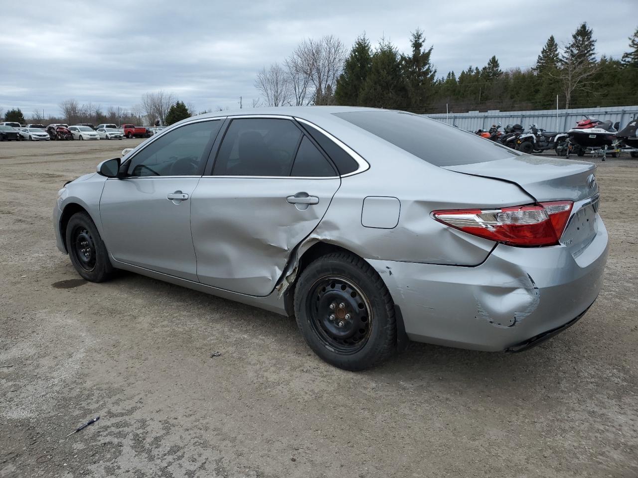 2016 TOYOTA CAMRY LE - Image 2