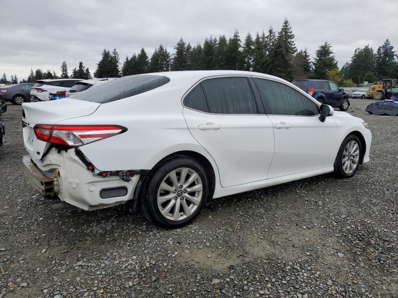 2018 TOYOTA CAMRY L - Image 3