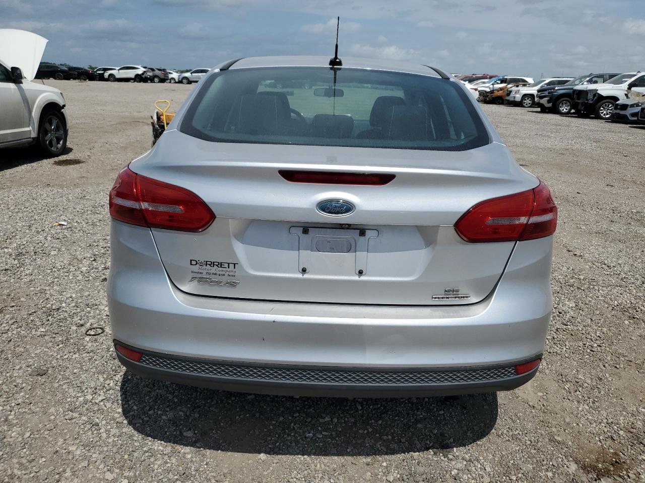 2016 FORD FOCUS SE - Image 6