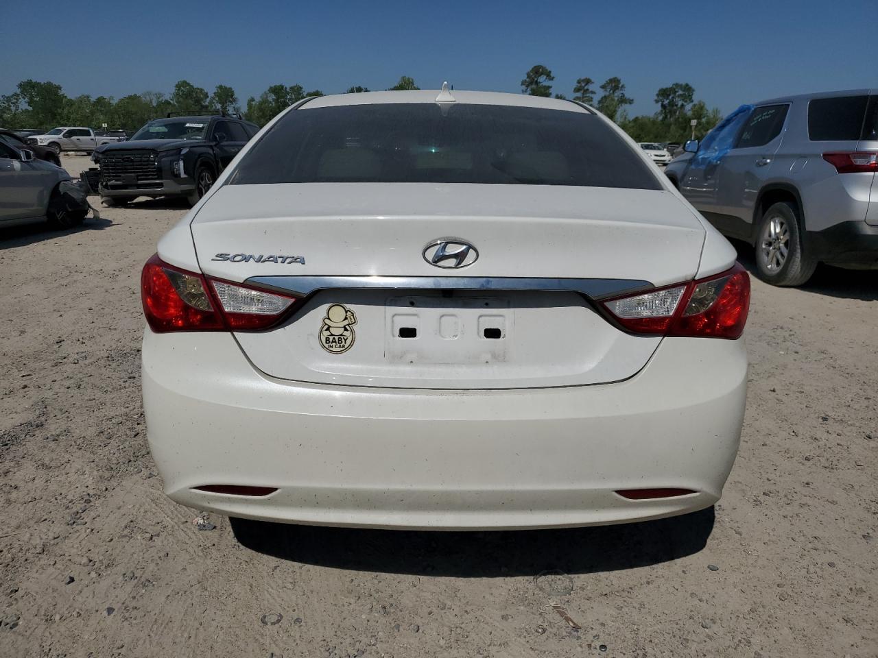 2011 HYUNDAI SONATA GLS - Image 6