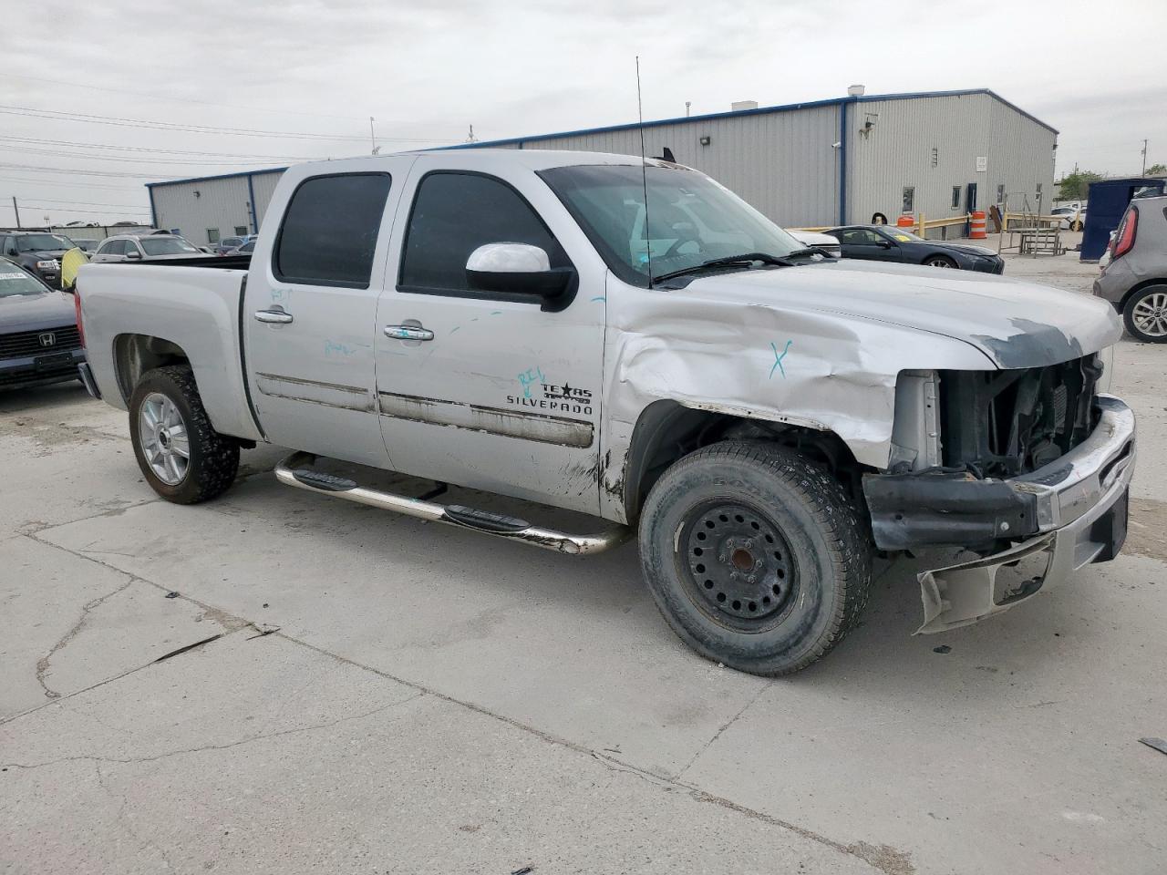 2012 CHEVROLET SILVERADO - Фото 4