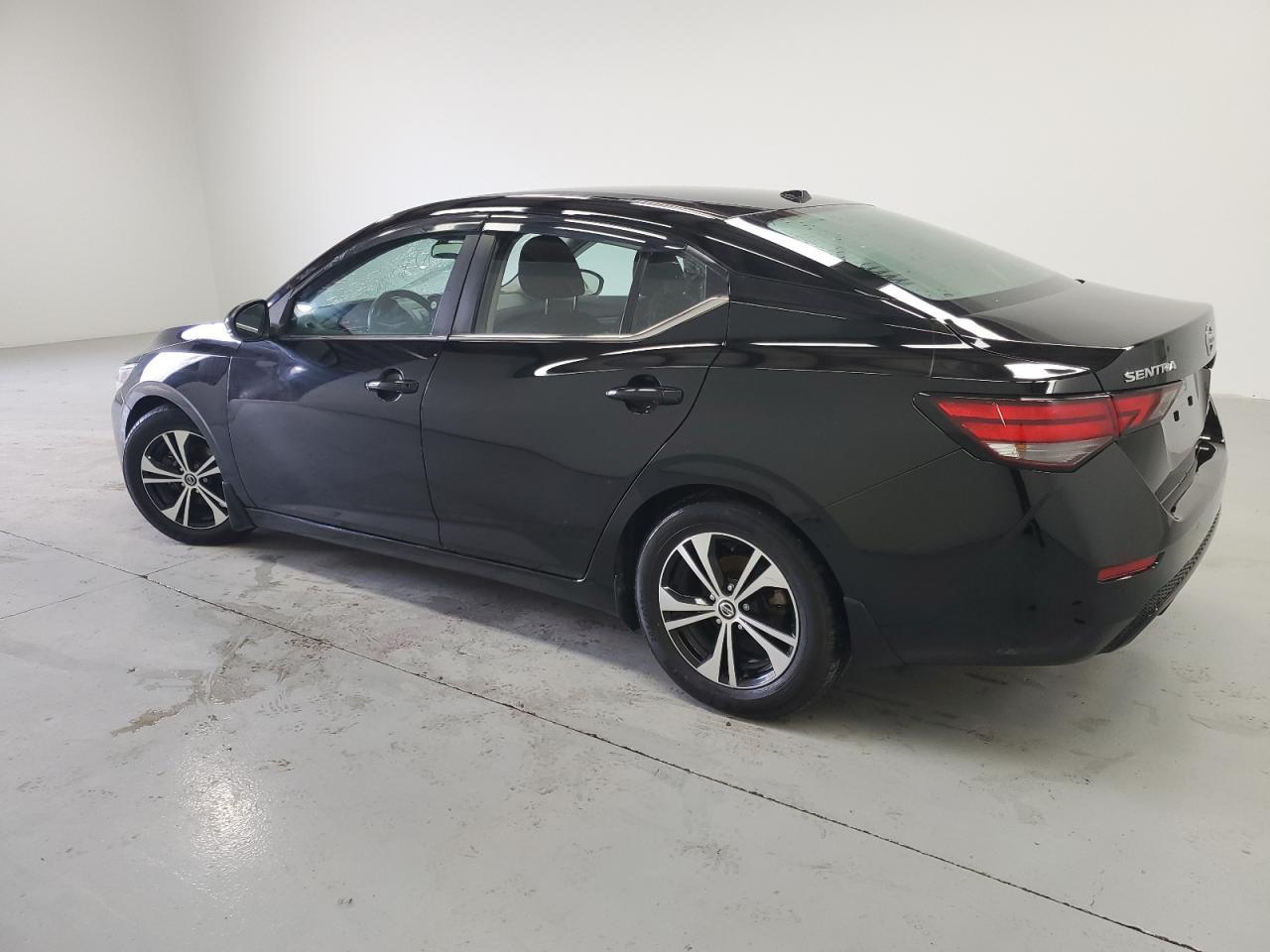 2020 NISSAN SENTRA SV - Image 2