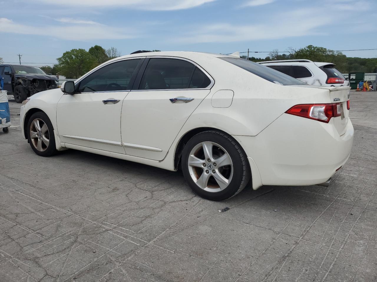 2010 ACURA TSX - Image 2