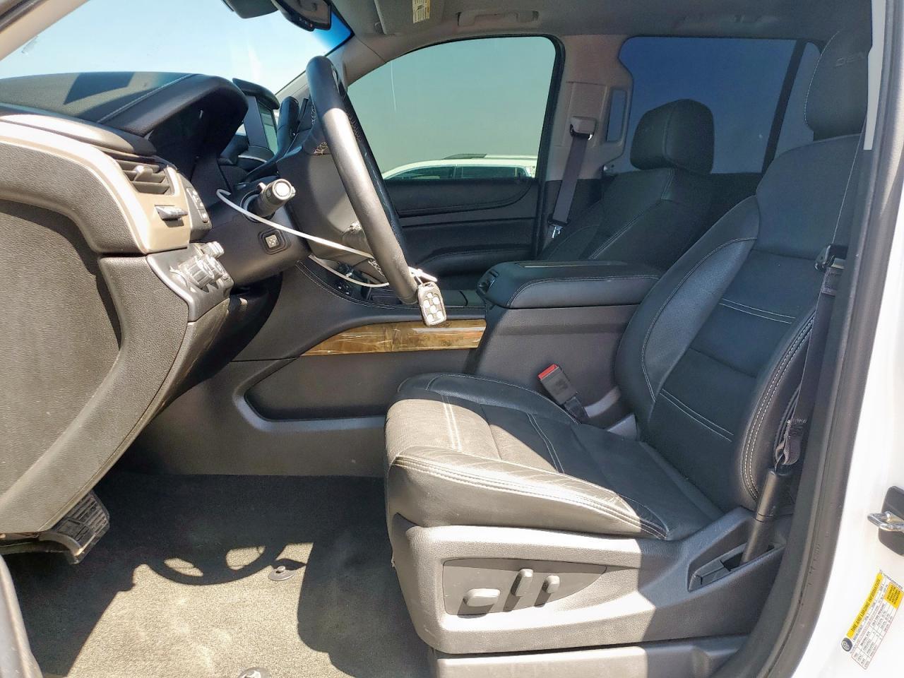 2017 GMC YUKON DENA - Фото 7
