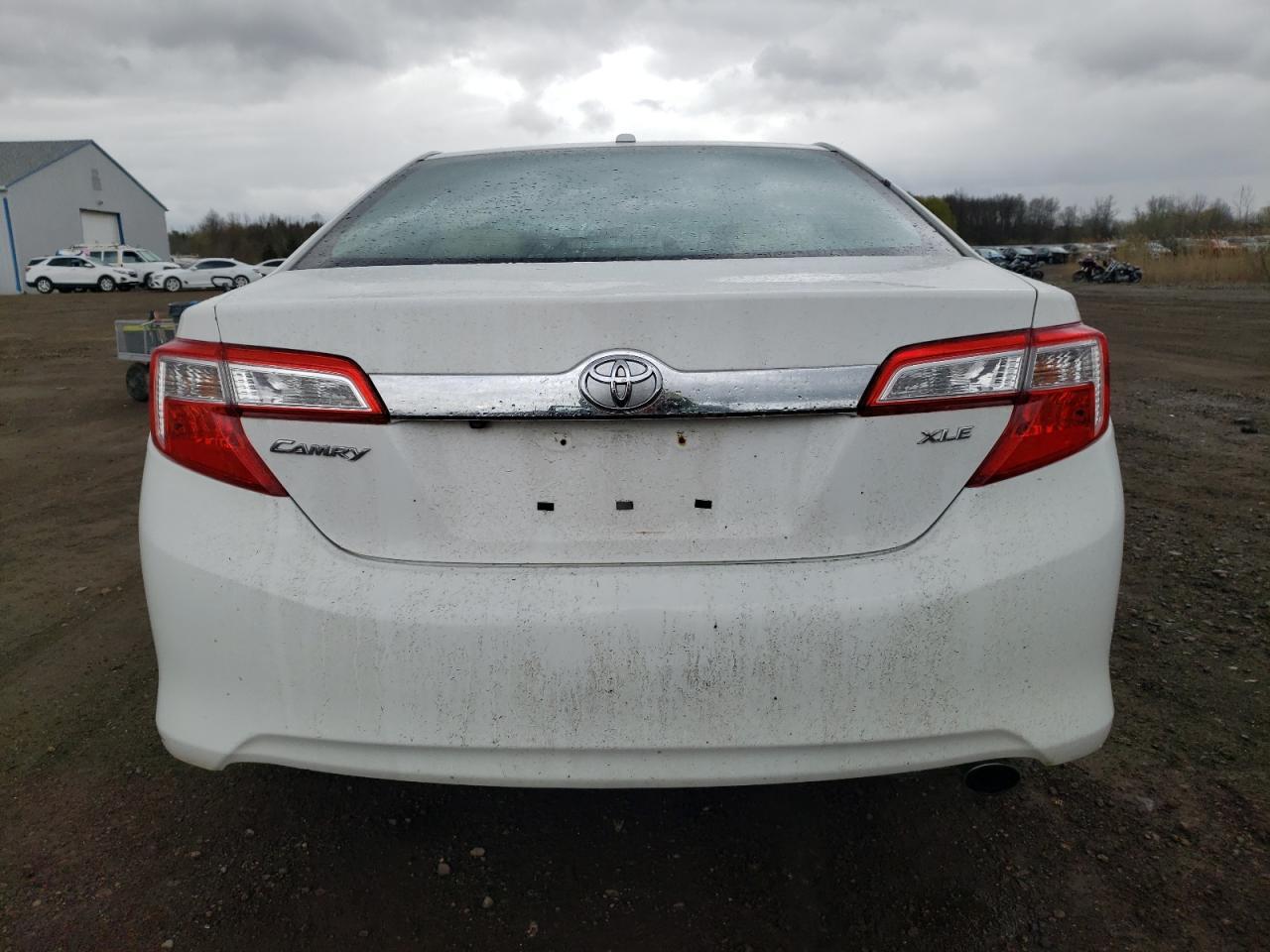 2014 TOYOTA CAMRY L - Фото 6