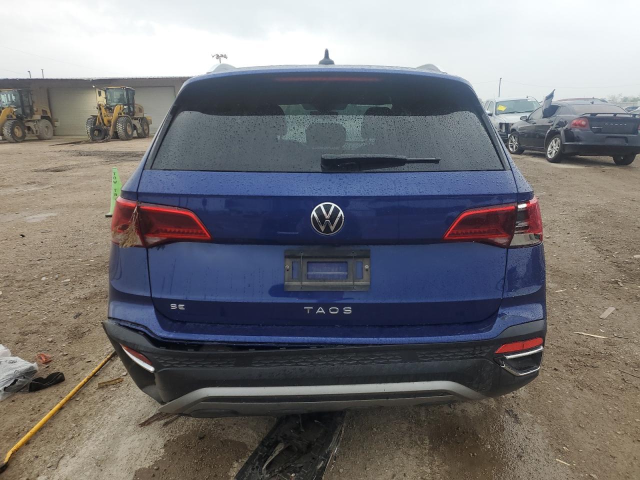 2023 VOLKSWAGEN TAOS SE - Image 6