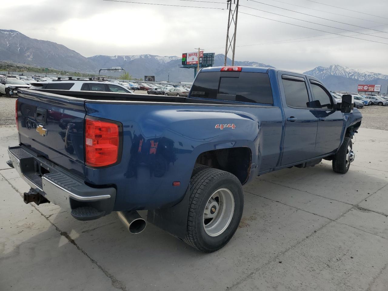 2016 CHEVROLET SILVERADO - Image 3