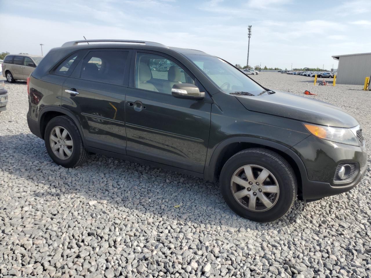 2012 KIA SORENTO BA - Image 4