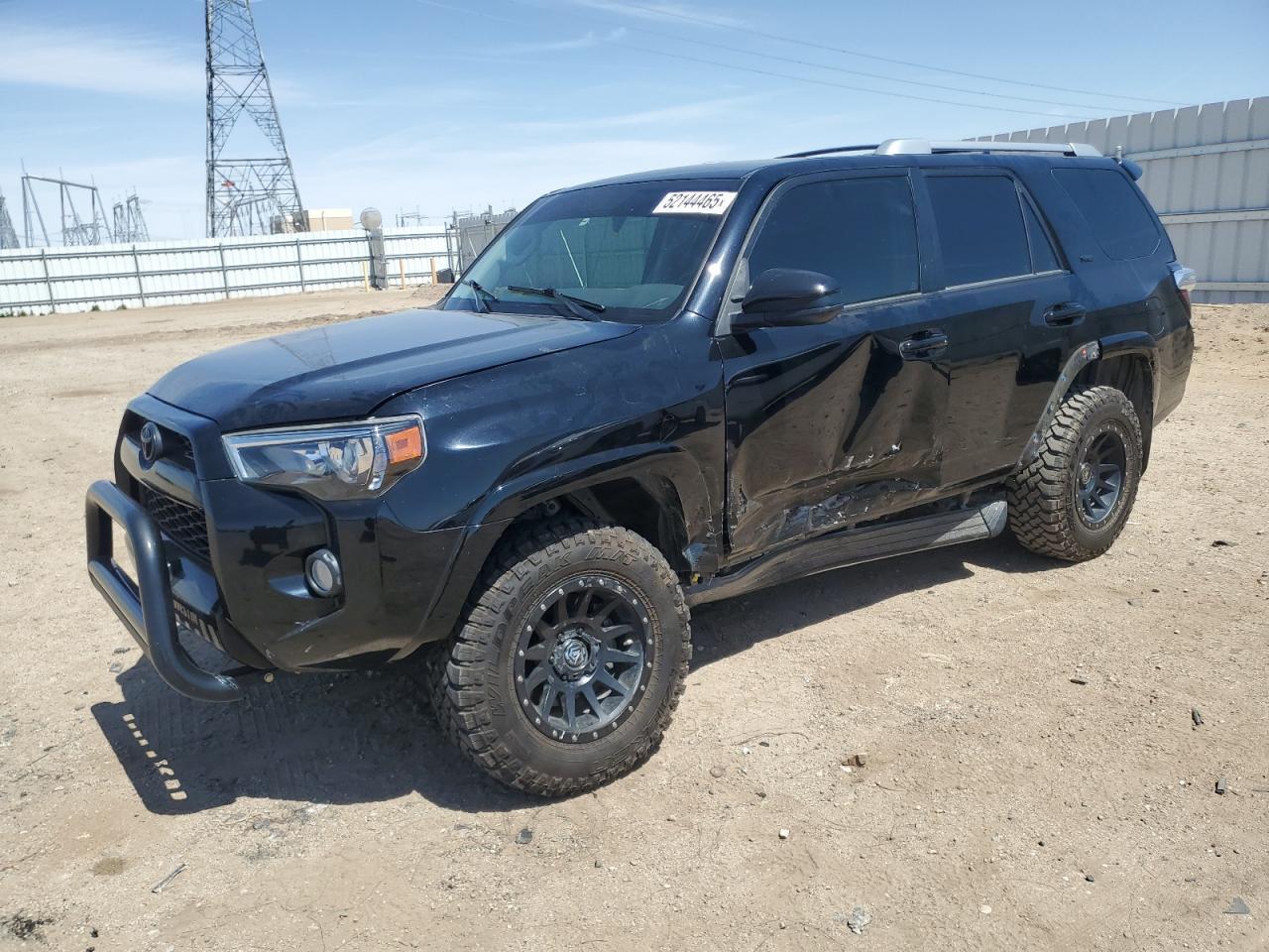 2017 TOYOTA 4RUNNER SR