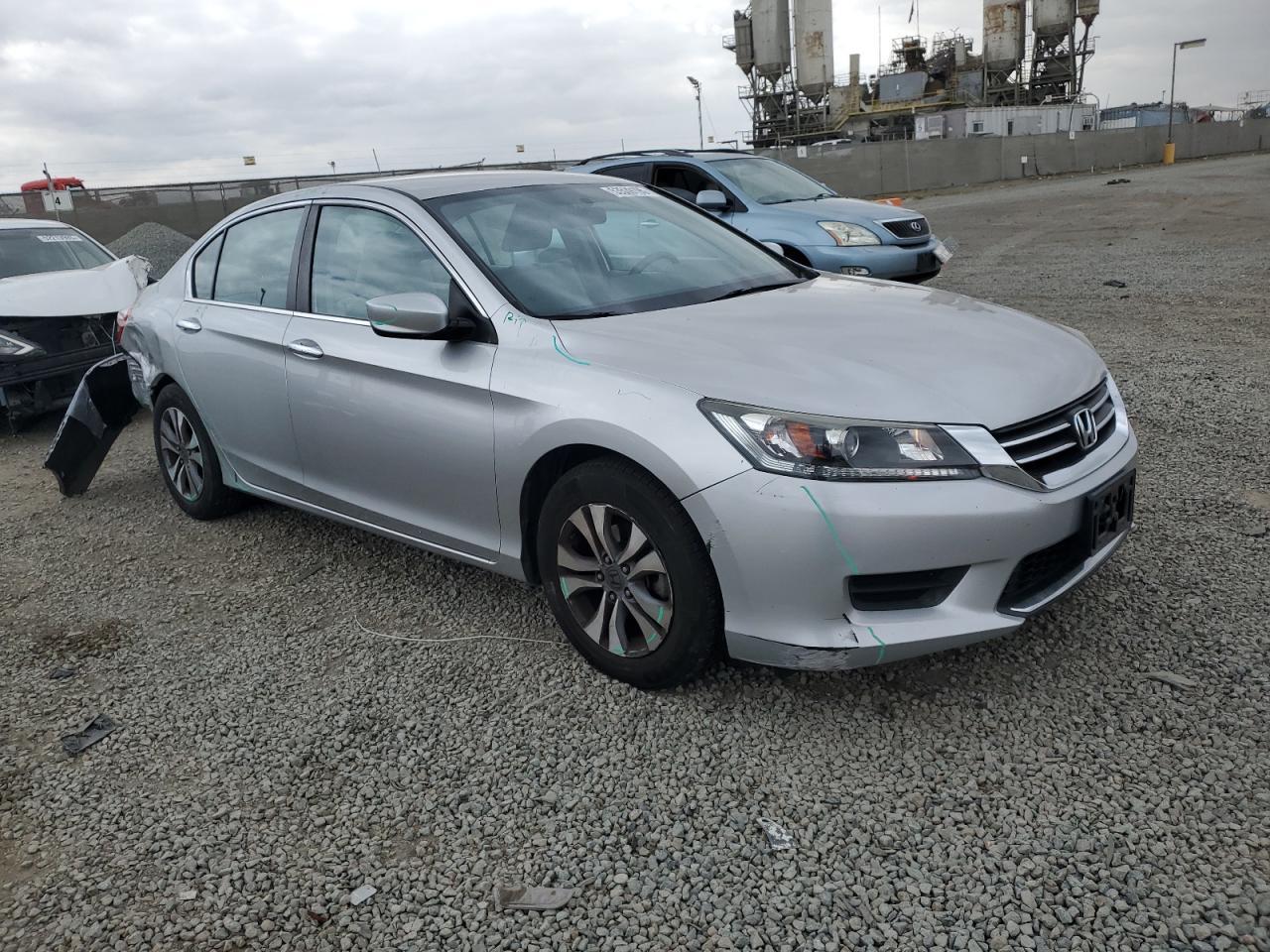 2014 HONDA ACCORD LX - Фото 4
