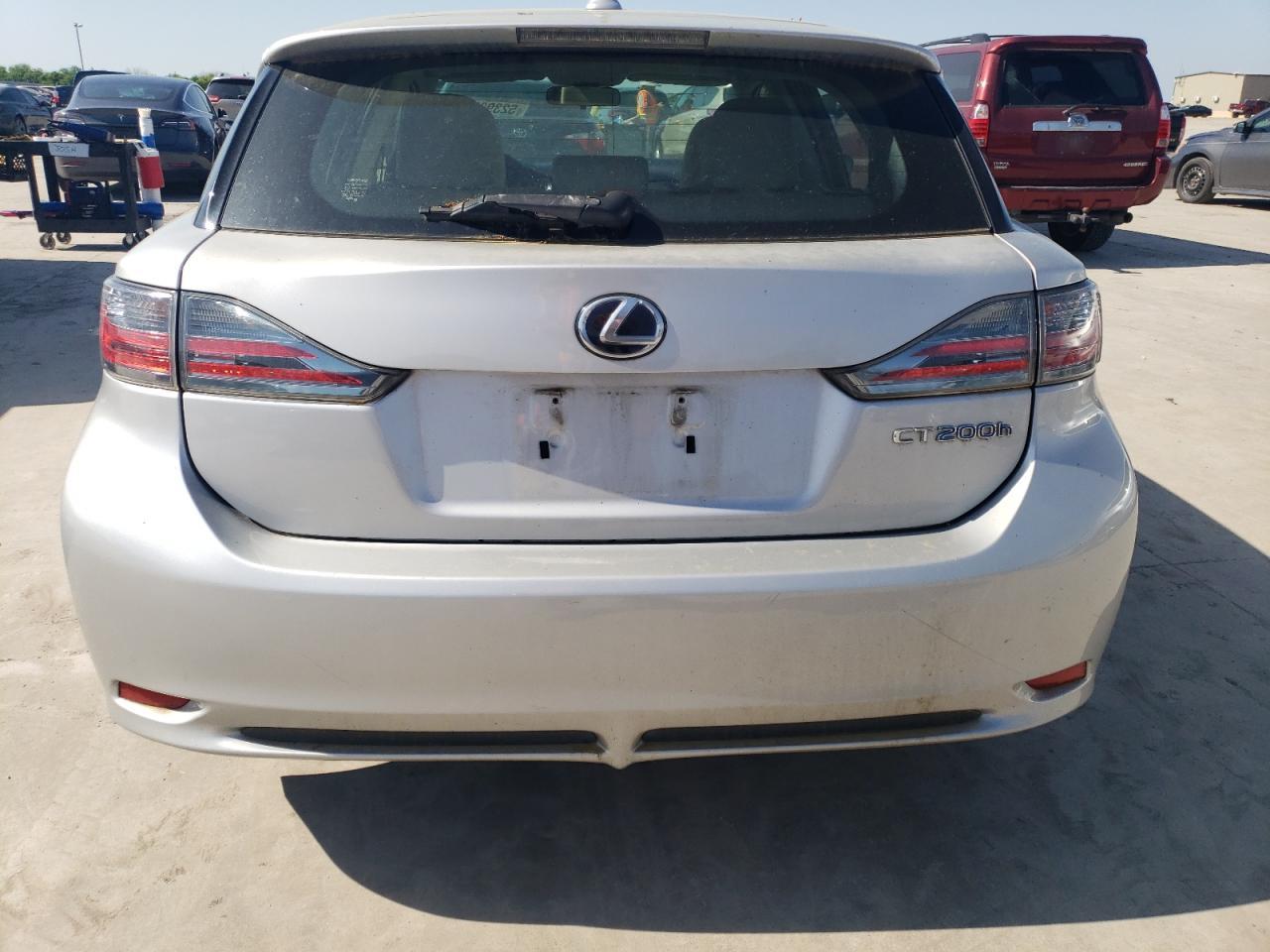 2011 LEXUS CT 200 - Фото 6