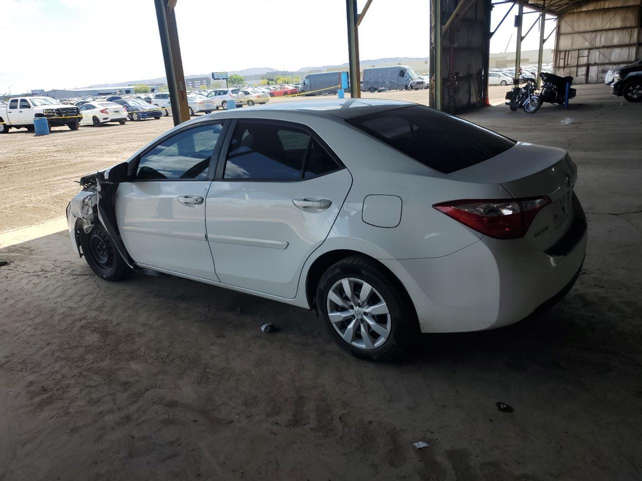 2015 TOYOTA COROLLA L - Фото 2