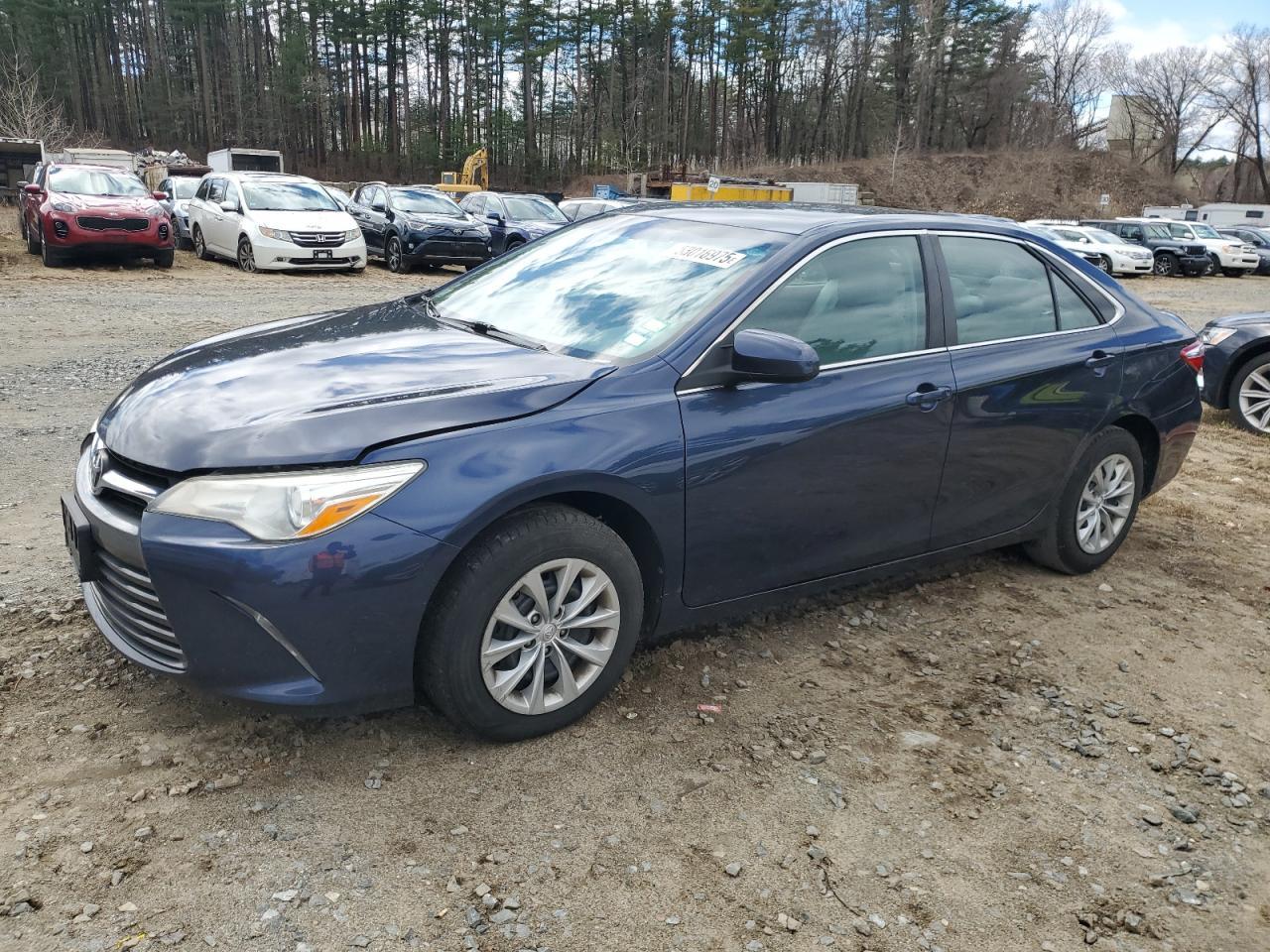 2015 TOYOTA CAMRY LE