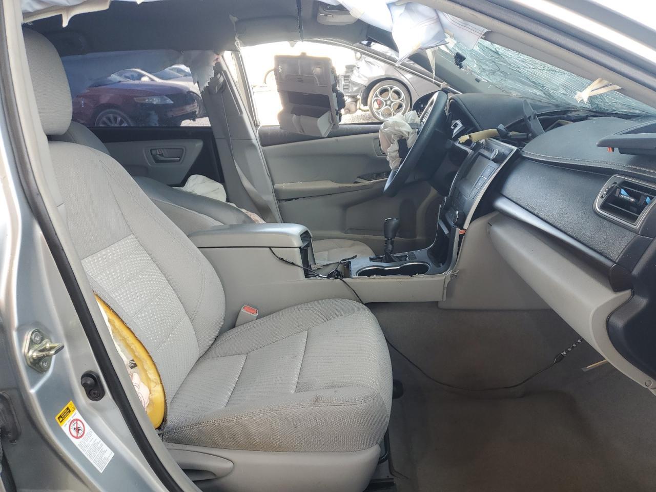 2016 TOYOTA CAMRY LE - Image 7
