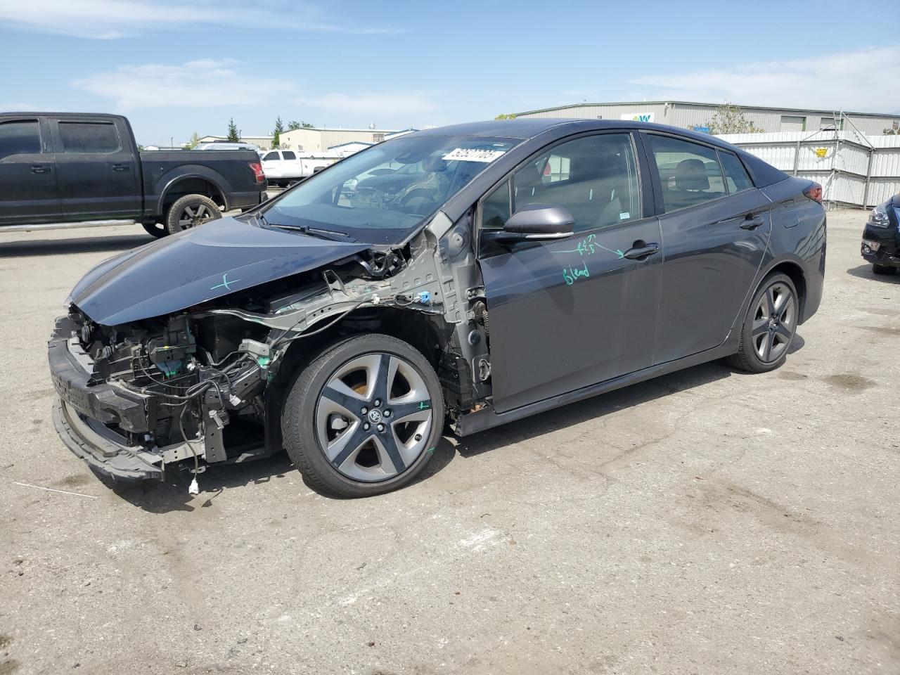 2019 TOYOTA PRIUS