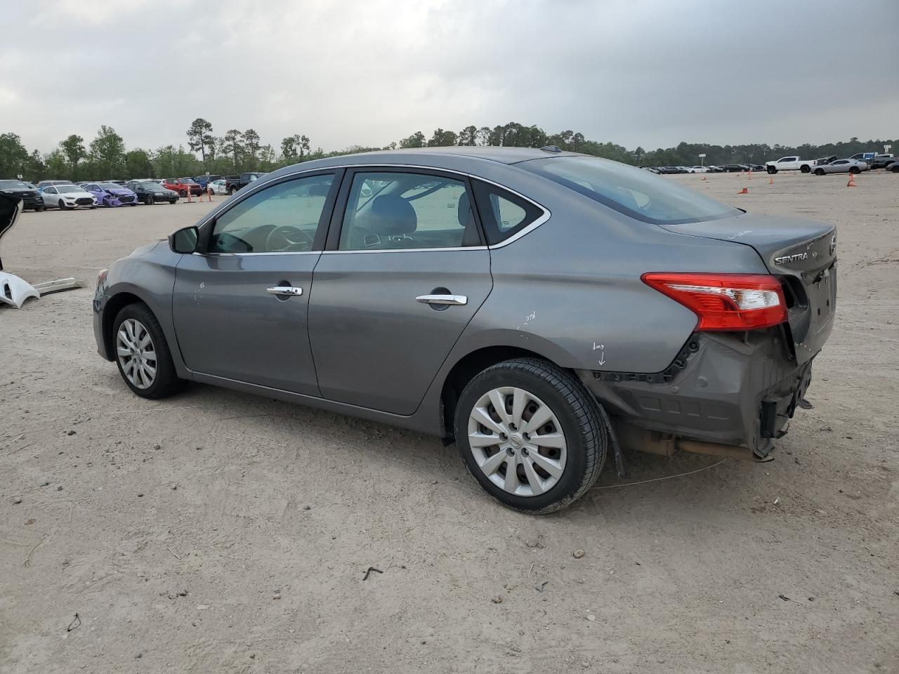 2017 NISSAN SENTRA S - Фото 2