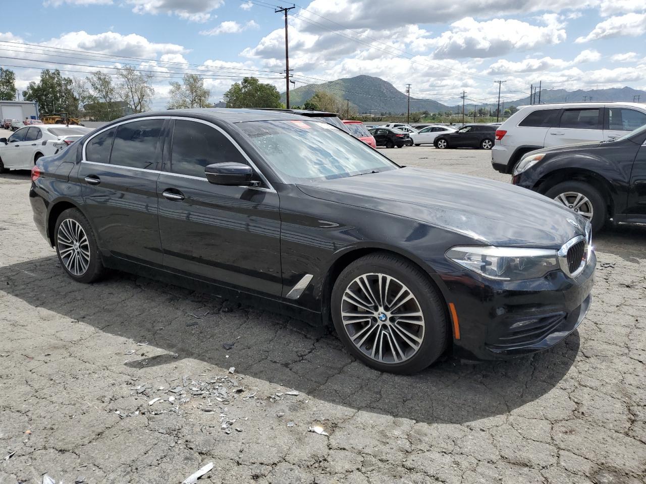 2018 BMW 530 I - Image 4
