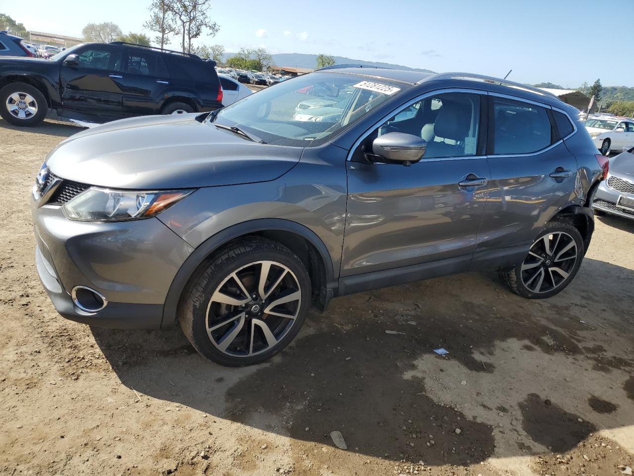 2017 NISSAN ROGUE SPOR
