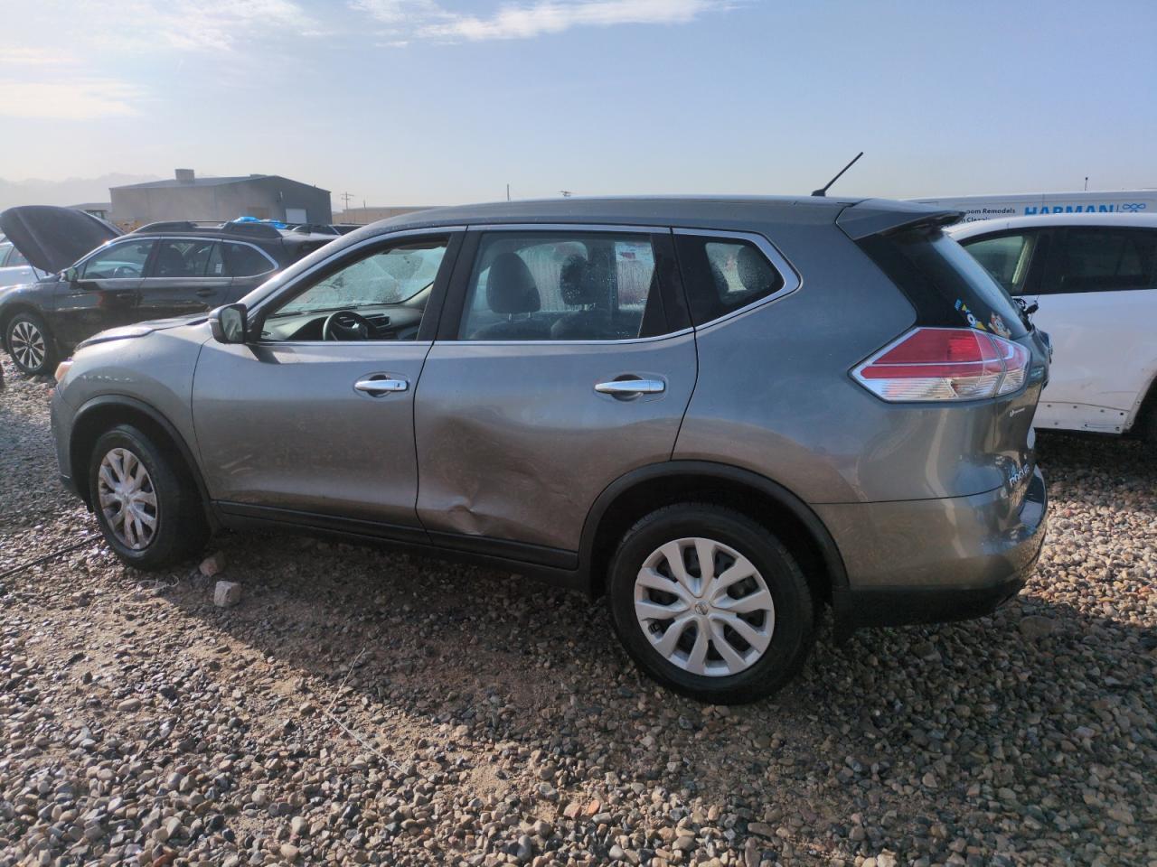 2015 NISSAN ROGUE S - Image 2