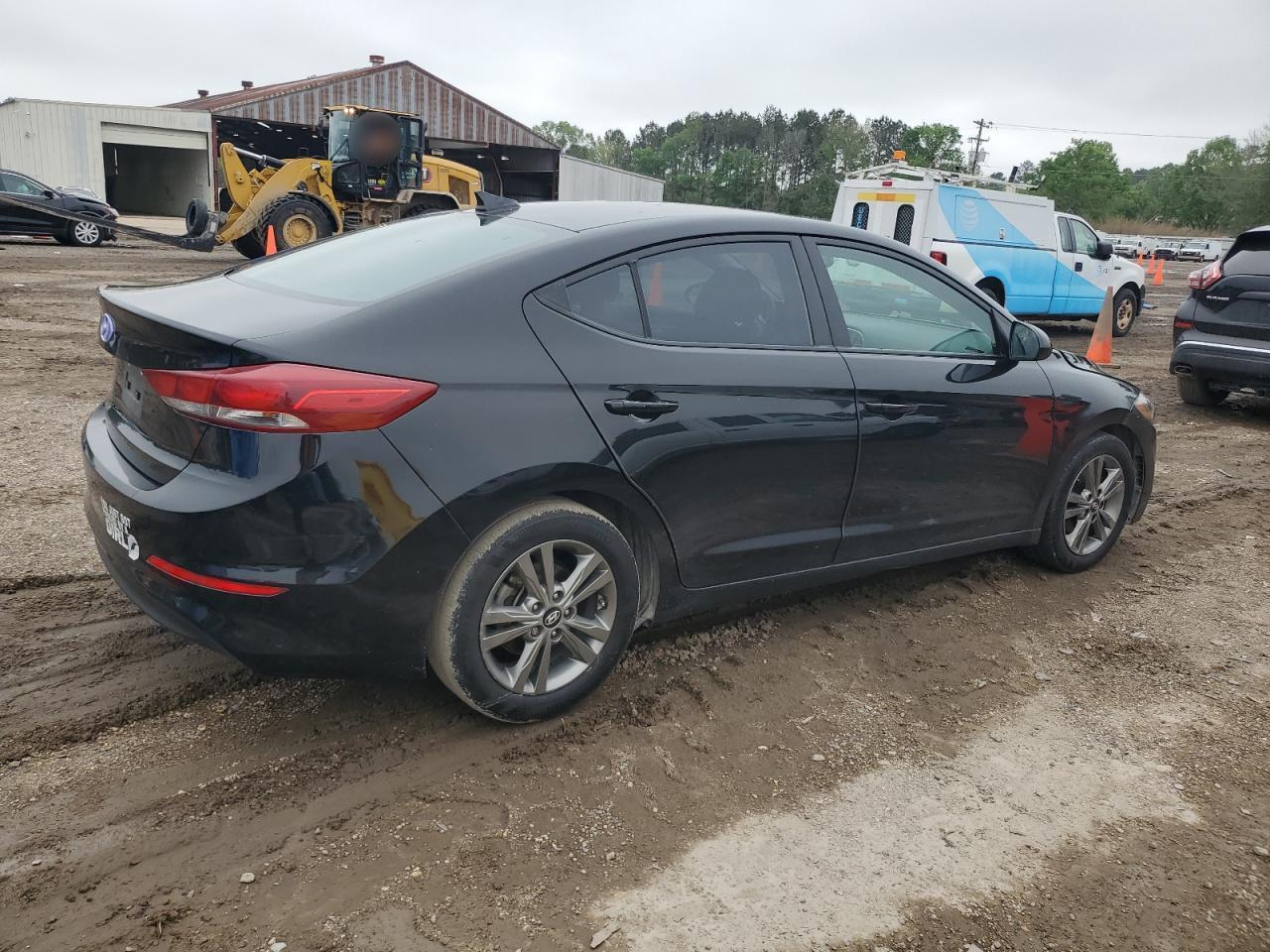 2018 HYUNDAI ELANTRA SE - Фото 3