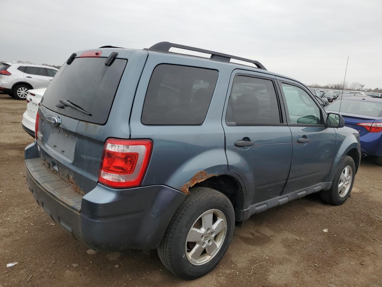 2012 FORD ESCAPE XLT - Фото 3