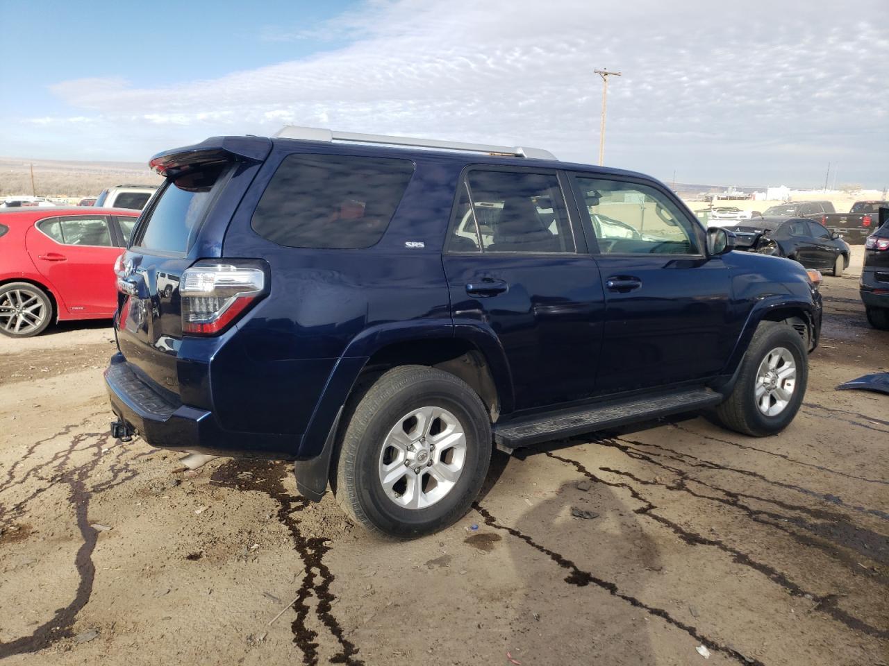 2018 TOYOTA 4RUNNER SR - Image 3