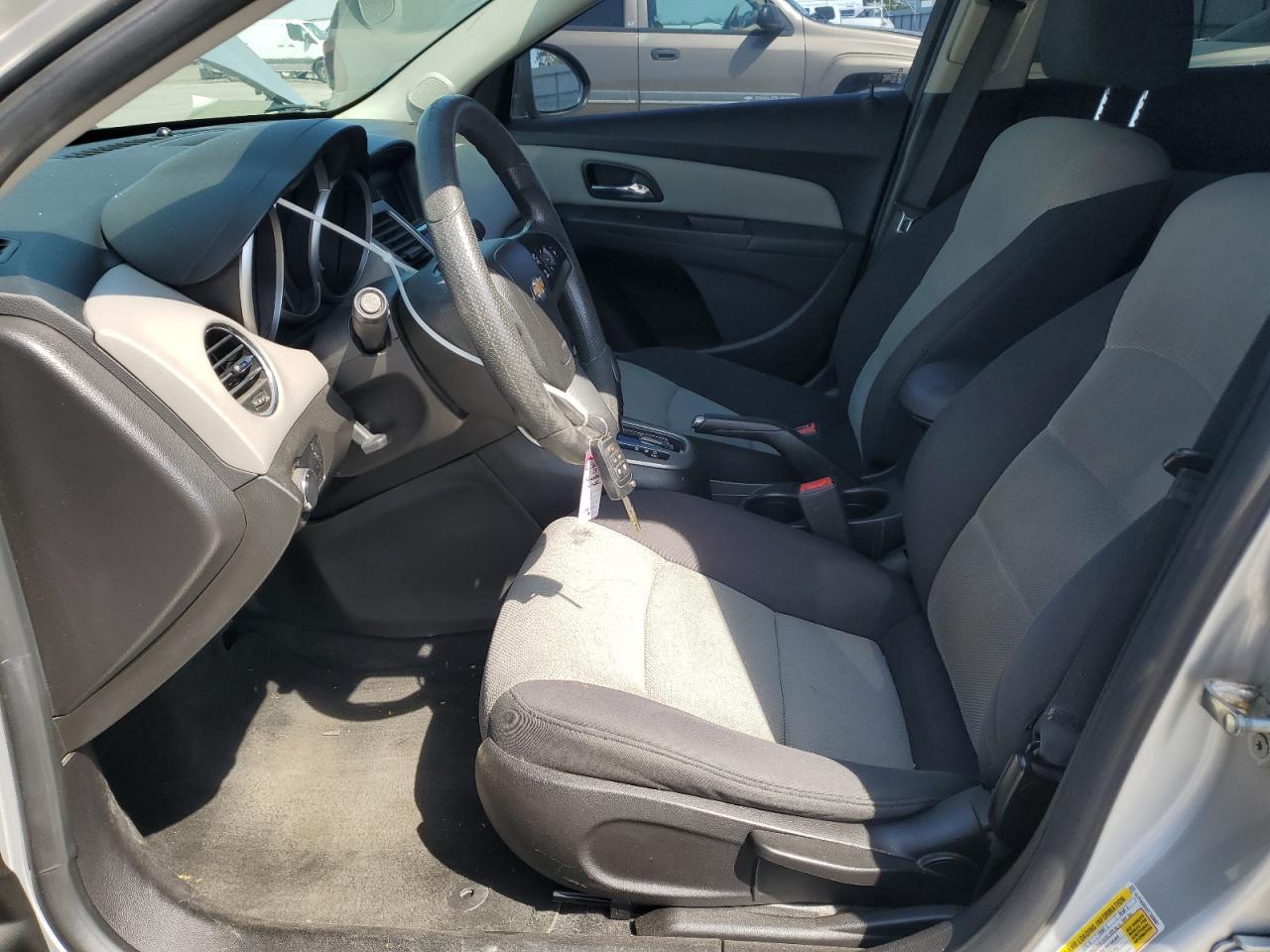 2014 CHEVROLET CRUZE LS - Фото 7